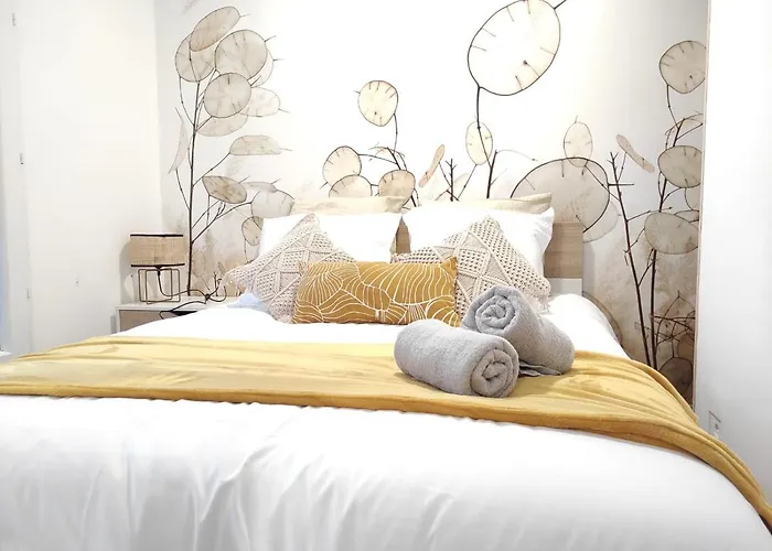 ☆ 16eme Ciel ☆ Proche Gare ☆ Vue Panoramique ☆ Clim.